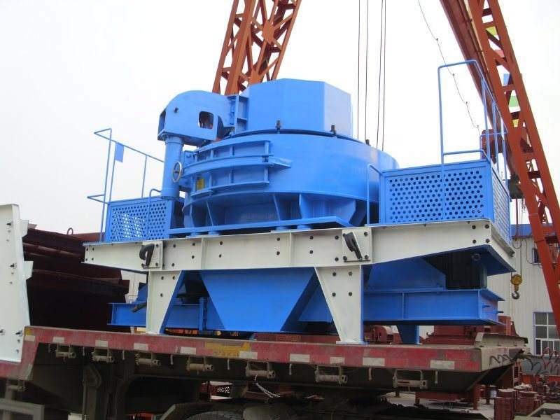 沖擊式破碎機噪音比較大怎么辦？