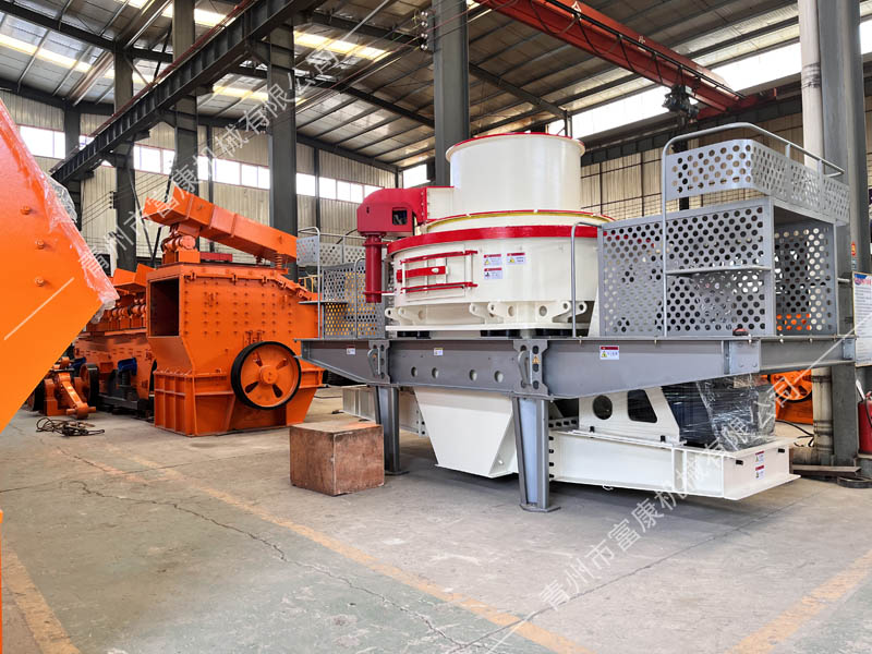 制砂破碎機(jī)是目前行之有效、實用可靠的碎石機(jī)器